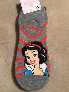Brand new women’s Disney Snow White socks